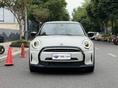 BMW MINI 1.5T COOPER Artist - ფოტო 2