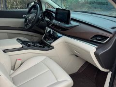 Buick GL8 Land Business Class Comfort Edition - photo 11