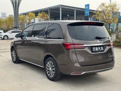 Buick GL8 Land Business Class Comfort Edition - photo 6