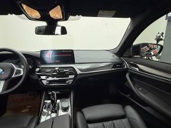 BMW 5 Series (Imported) 530i M Sport Package - photo 14