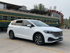 Volkswagen Viloran 330TSI Luxury - ფოტო 4