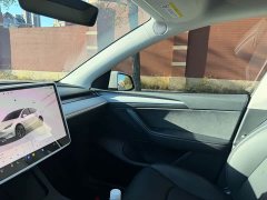 Tesla Model Y Rear-Wheel Drive - ფოტო 8