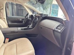 Toyota Alphard Hybrid 2.5L Premium Edition - ფოტო 12