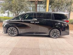 Toyota Alphard Hybrid 2.5L Premium Edition - ფოტო 4