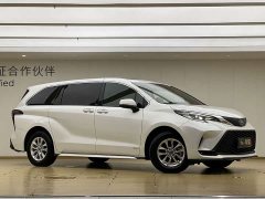Toyota Gravia 2.5L Hybrid Comfort Edition - photo 2