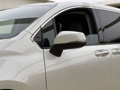 Toyota Gravia 2.5L Hybrid Comfort Edition - photo 4