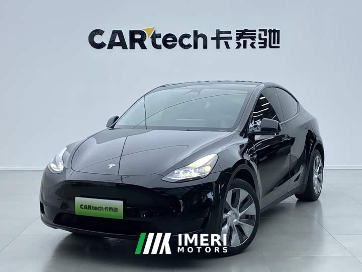 Tesla Model Y Facelift Rear-Wheel Drive