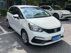 Honda Fit 1.5L CVT Trend Edition - photo 3