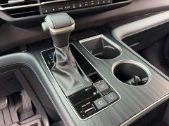 Toyota Sienna 2.5L Hybrid Platinum Edition - ფოტო 9