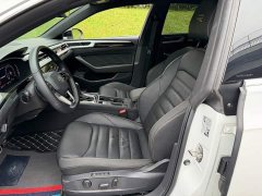 Volkswagen CC 380TSI Eye-Catching Edition - ფოტო 8