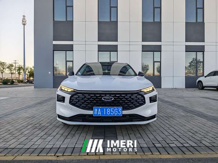 Ford Mondeo Facelift EcoBoost 245 Luxury - car from China
