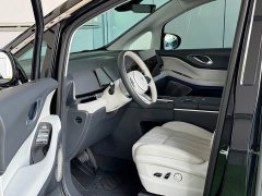 Voyah Lantu Dreamchaser PHEV AWD Flagship Kunpeng Edition - photo 12