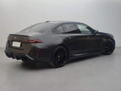 BMW M5 New Energy M5 - фото 4