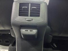 Volkswagen Touran 200TSI DSG Smart Connected Edition - ფოტო 19