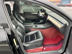 Tesla Model Y Long Range All-Wheel Drive - ფოტო 11