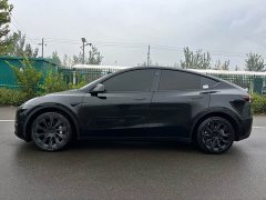 Tesla Model Y Long Range All-Wheel Drive - ფოტო 4