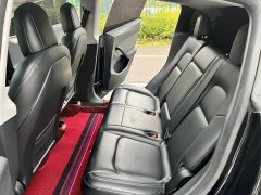 Tesla Model Y Long Range All-Wheel Drive - ფოტო 9