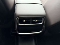 Geely Xingyue L Oriental Radiance 2.0T Auto Star Collection Edition - ფოტო 16