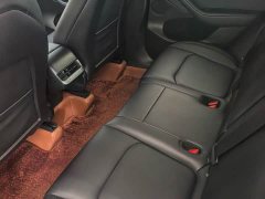 Tesla Model Y Long Range All-Wheel Drive - ფოტო 13