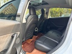 Tesla Model Y Long Range All-Wheel Drive - ფოტო 9