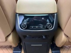 Li Auto ONE Extended Range 6-Seater - ფოტო 17