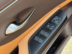 Lexus ES 300h Excellence - фото 13