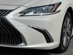 Lexus ES 300h Excellence - фото 15