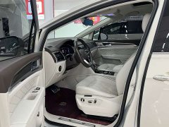 Volkswagen Viloran 380TSI Flagship - фото 5