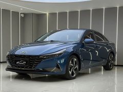 Hyundai Elantra 1.5L CVT Luxury - фото 1
