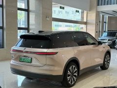 NIO ES8 75kWh Executive - ფოტო 16