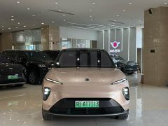 NIO ES8 75kWh Executive - ფოტო 2