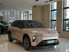 NIO ES8 75kWh Executive - ფოტო 3