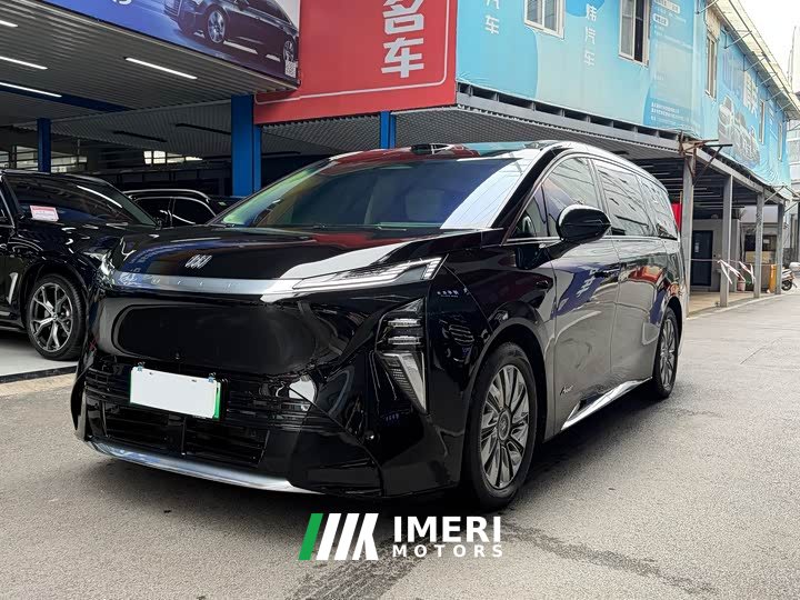 Buick Zhijing Shijia Luxury Edition - автомобиль из Китая