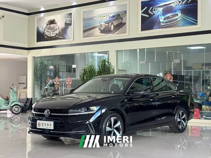 Volkswagen Magotan 300TSI DSG Prestige Edition with Eye-Catching Package - car from China