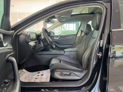 Volkswagen Magotan 300TSI DSG Prestige Edition with Eye-Catching Package - photo 4