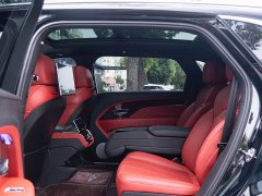 Bentley Bentayga 4.0T V8 Long Wheelbase - ფოტო 12