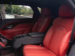 Bentley Bentayga 4.0T V8 Long Wheelbase - ფოტო 13