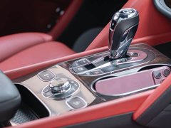 Bentley Bentayga 4.0T V8 Long Wheelbase - ფოტო 19