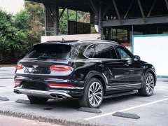 Bentley Bentayga 4.0T V8 Long Wheelbase - ფოტო 4