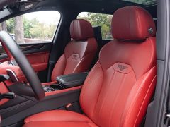 Bentley Bentayga 4.0T V8 Long Wheelbase - ფოტო 7