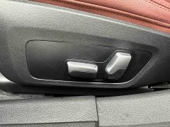 BMW 3 Series 320i M Sport Package - ფოტო 13