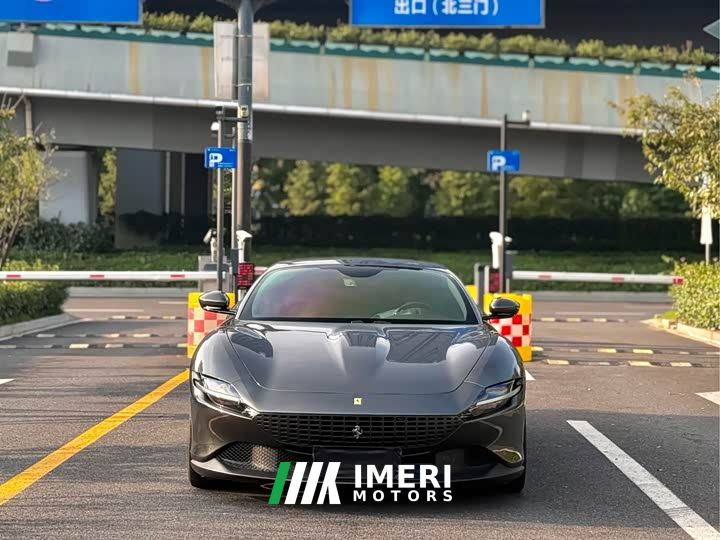Ferrari Roma 3.9T V8