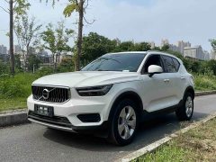 Volvo XC40 T3 Smart Fashion Edition - photo 1
