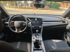 Honda Civic Hatchback 220 Turbo CVT Trendy Control - ფოტო 10