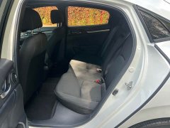 Honda Civic Hatchback 220 Turbo CVT Trendy Control - ფოტო 9
