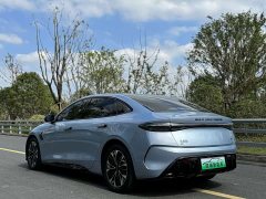 BYD Seal 550km Standard Range RWD Luxury - ფოტო 6