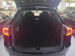Tesla Model Y Rear-Wheel Drive - ფოტო 14