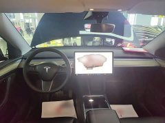 Tesla Model Y Rear-Wheel Drive - ფოტო 5