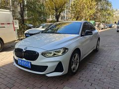 BMW 1 Series 120i M Sport Night Edition - фото 1