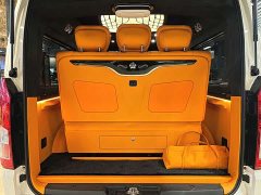 Toyota HIACE 3.5L Automatic 7-Seater - ფოტო 16